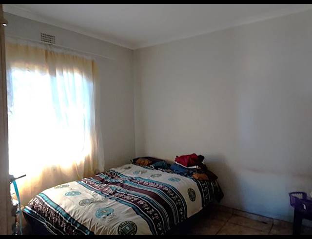 2 BEDROOM HOUSE FOR SALE IN UMHLATHUZE